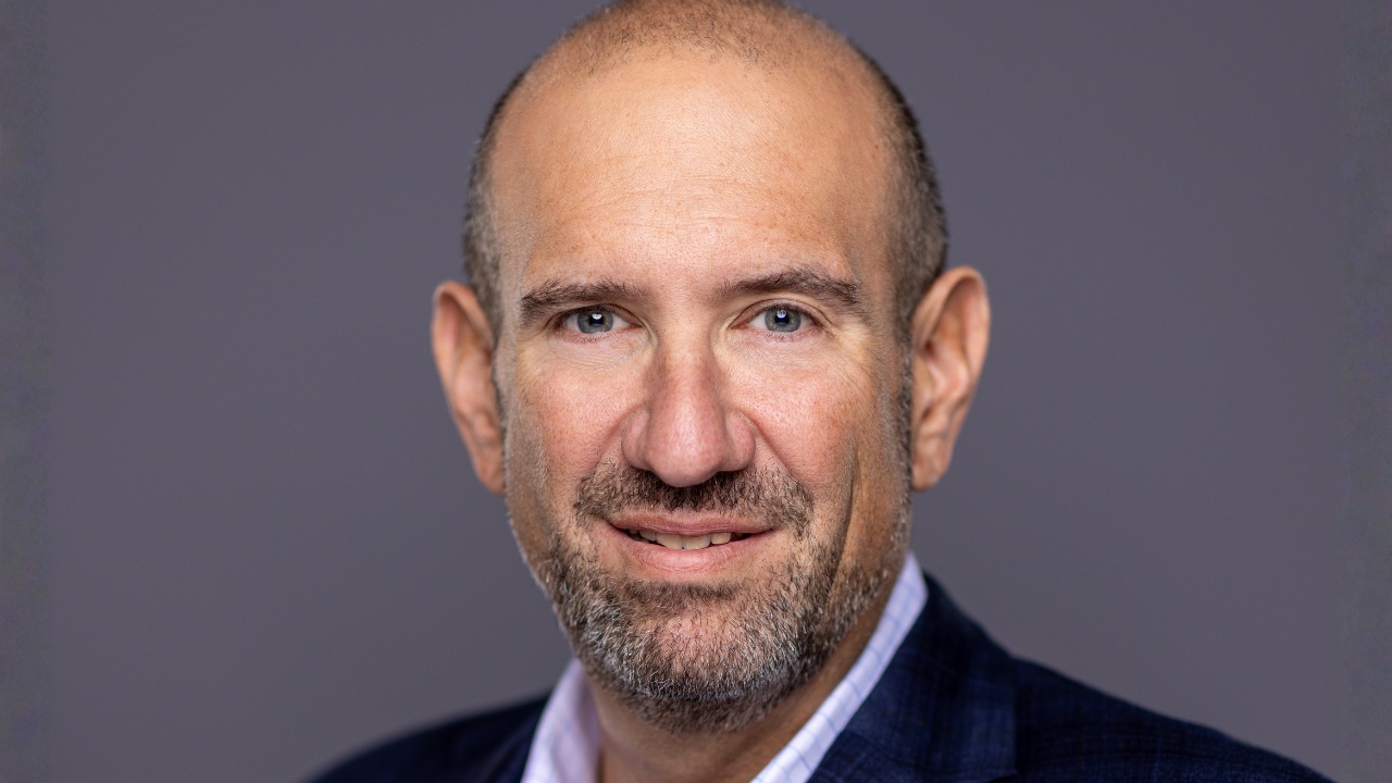 Carl Mittleman headshot.