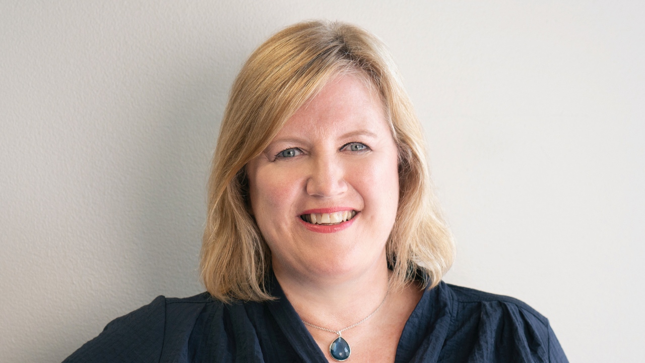 Alison Birdwell headshot.