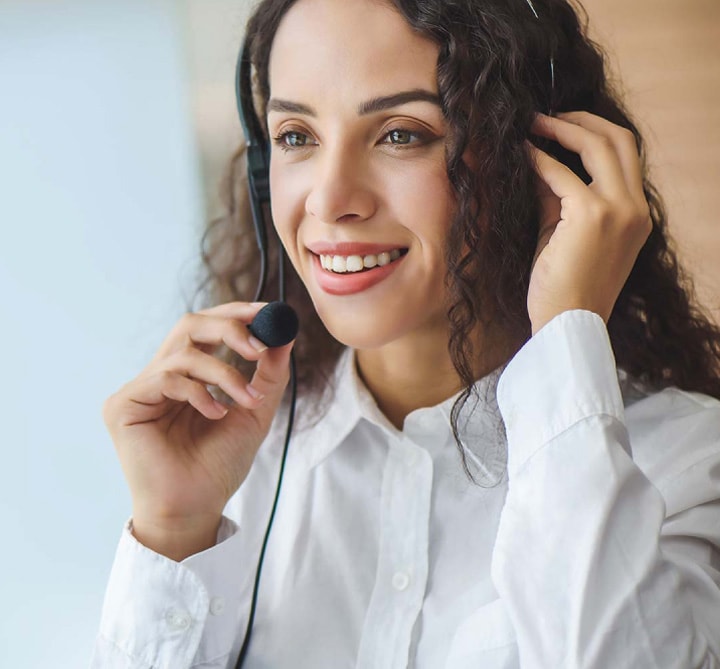 Woman working in call center.