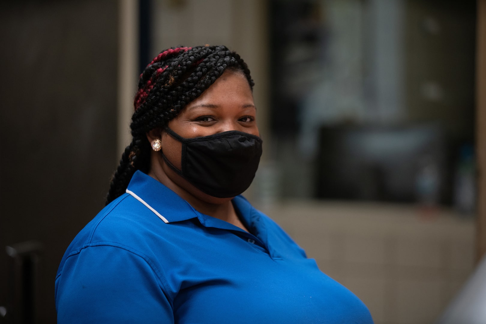 Woman wearing a mask