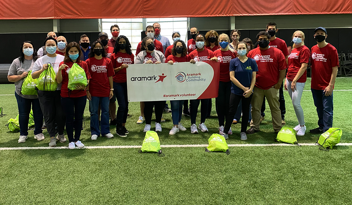 Group of students with Aramark packs